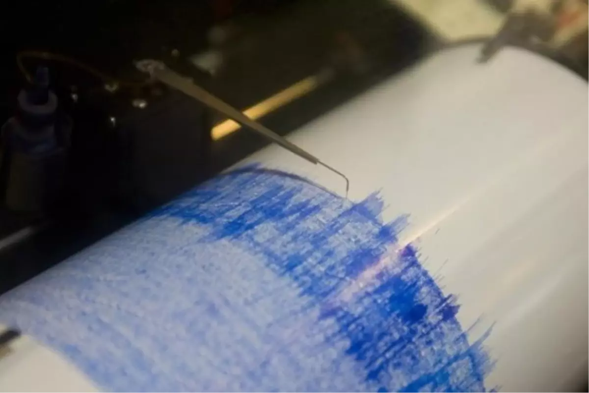 Dha Yurt - Ayvacık\'ta 4.5 Büyüklüğünde Deprem