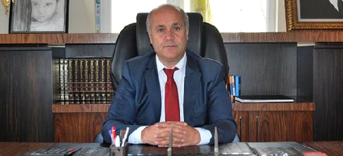 Esendere Belediye Başkanının Gözaltına Alınması