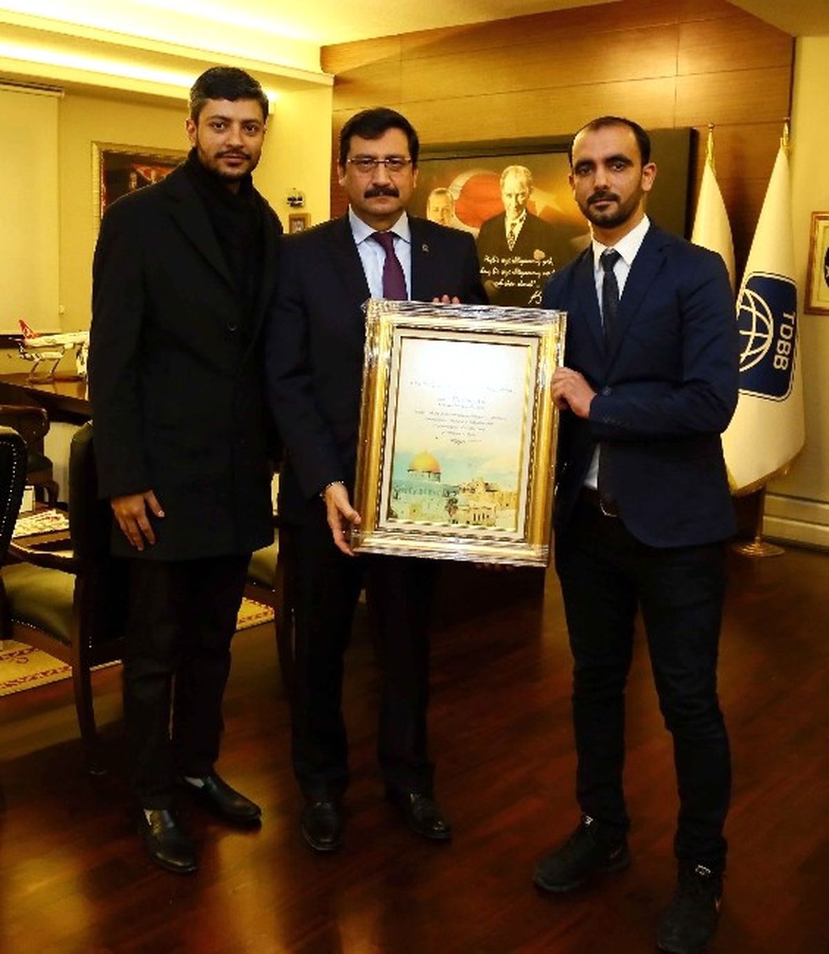 Filistin Derneğinden Başkan Mustafa Ak\'a Teşekkür Ziyareti