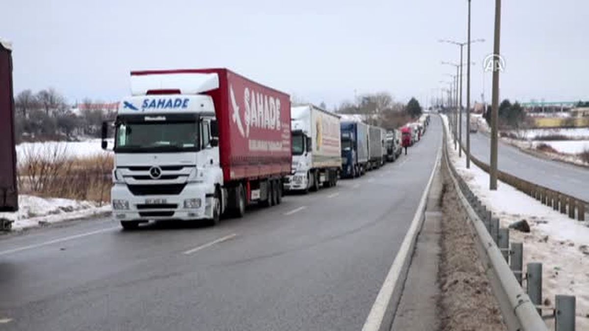 Kapıkule Sınır Kapısı\'nda Tır Kuyruğu