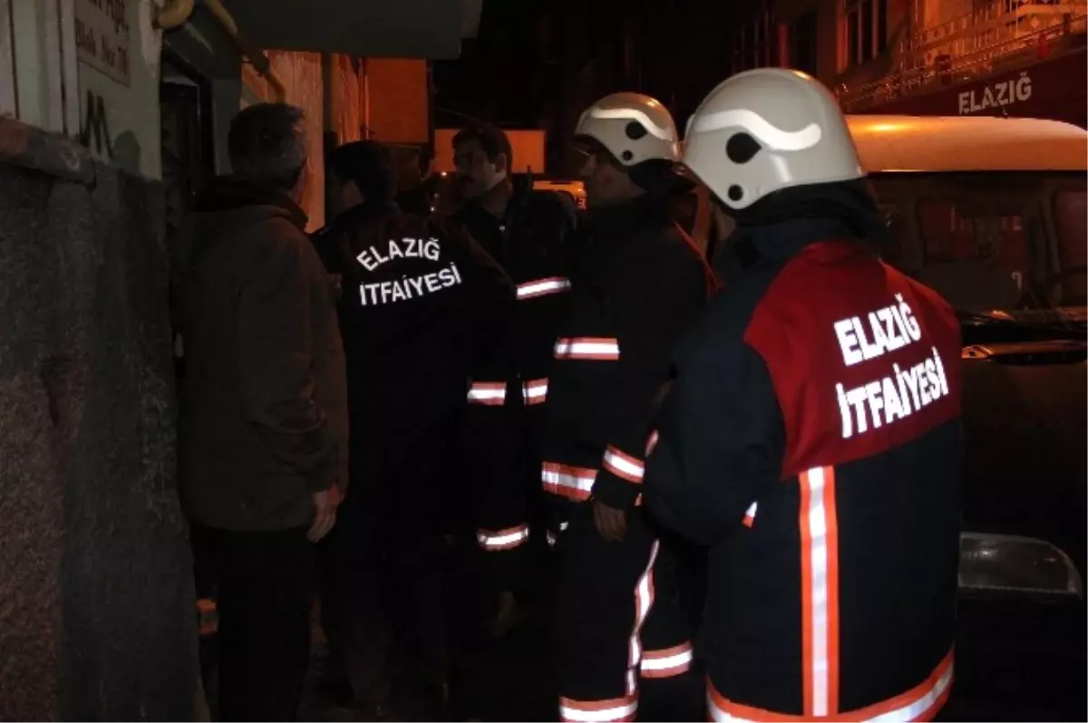 Karbonmonoksit Gazından Zehirlenen Kadın Hastaneye Kaldırıldı