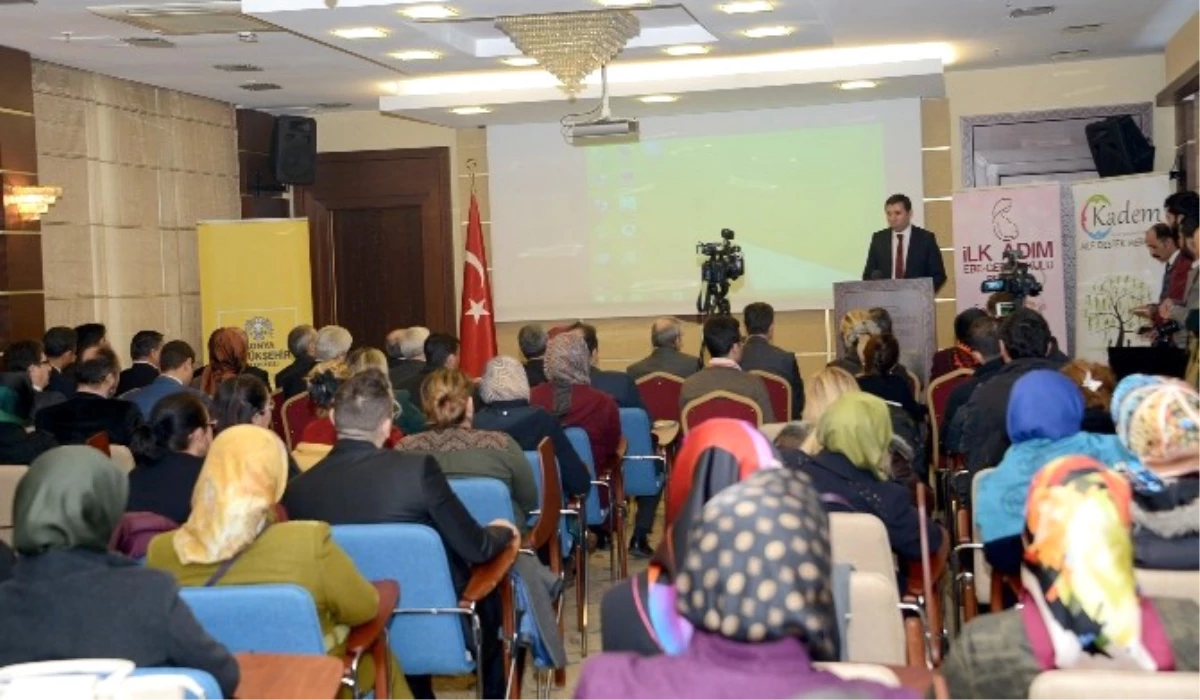 Konya\'da "İlk Adım Ebe-Gebe Okulu Projesi" Başlatıldı