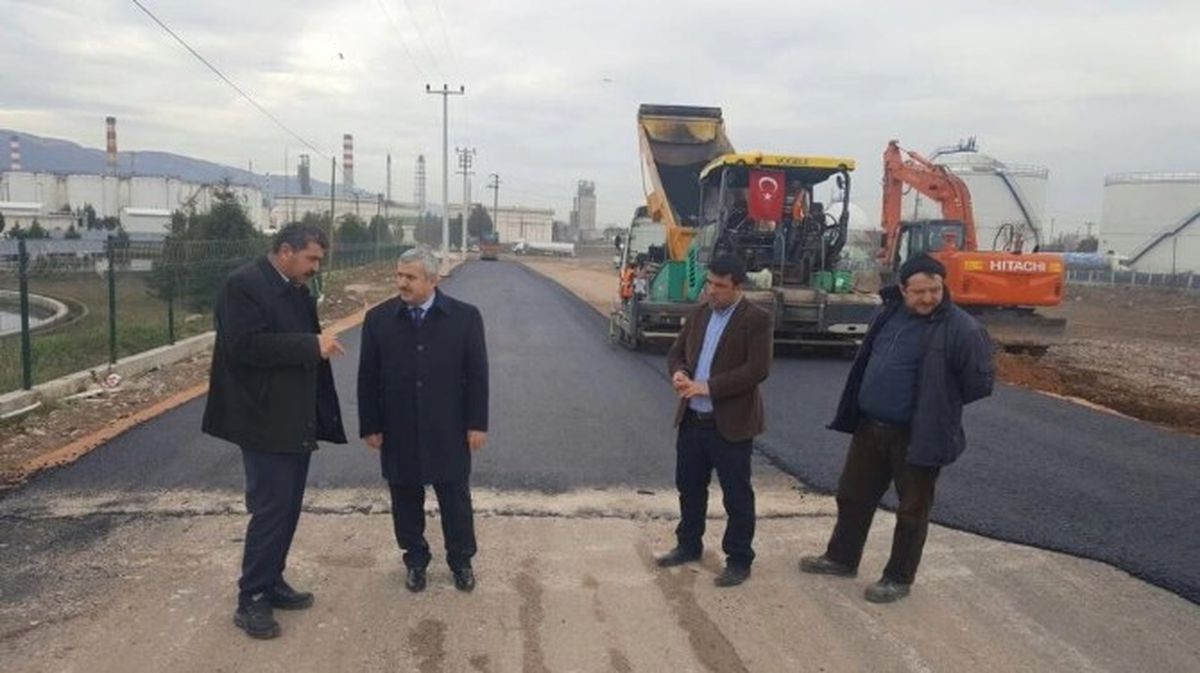 Körfez\'de Bozulan Yollar Onarılıyor