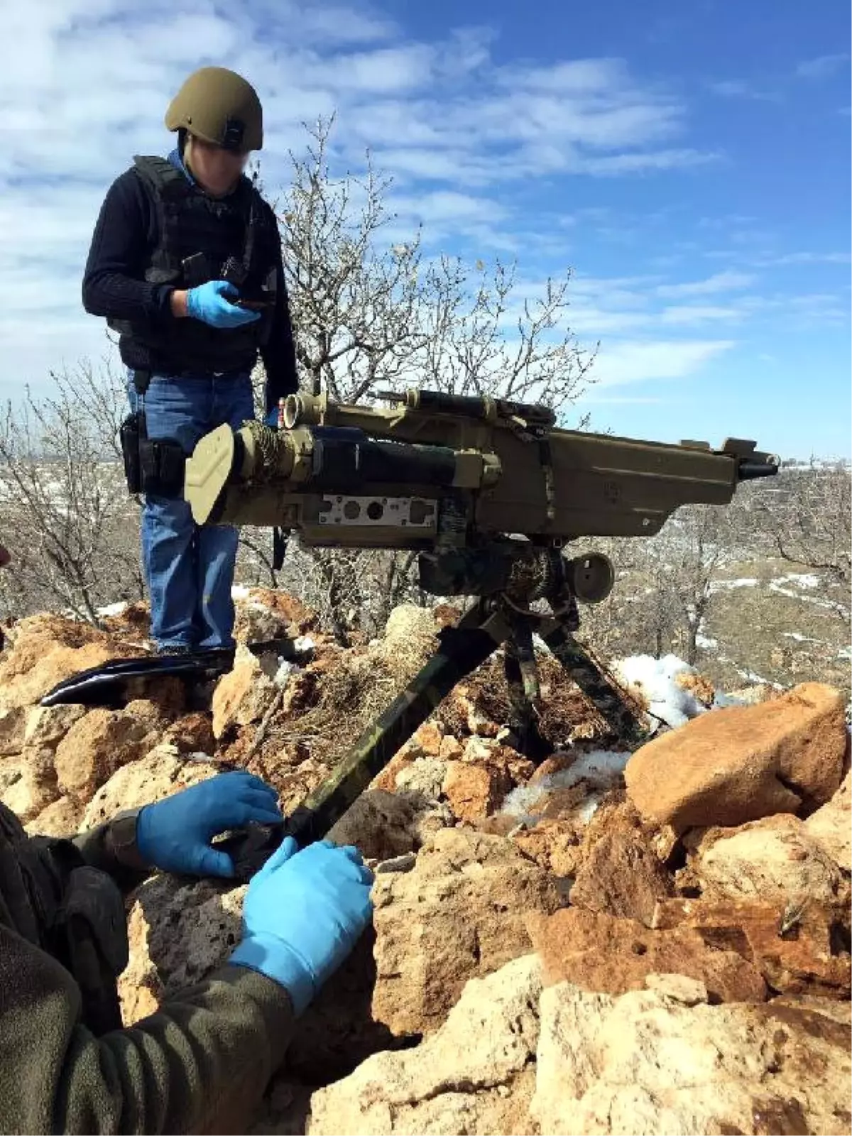 Mardin - Nusaybin\'de PKK\'ya Ait Ilk Kez Anti Tank Füzesi Ele Geçirildi