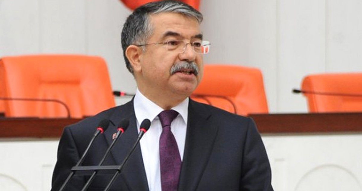Milli Eğitim Bakanı Yılmaz: "(Din Kültürü ve Ahlak Bilgisi Dersi Müfredatı) Her Yerden Görüşler...