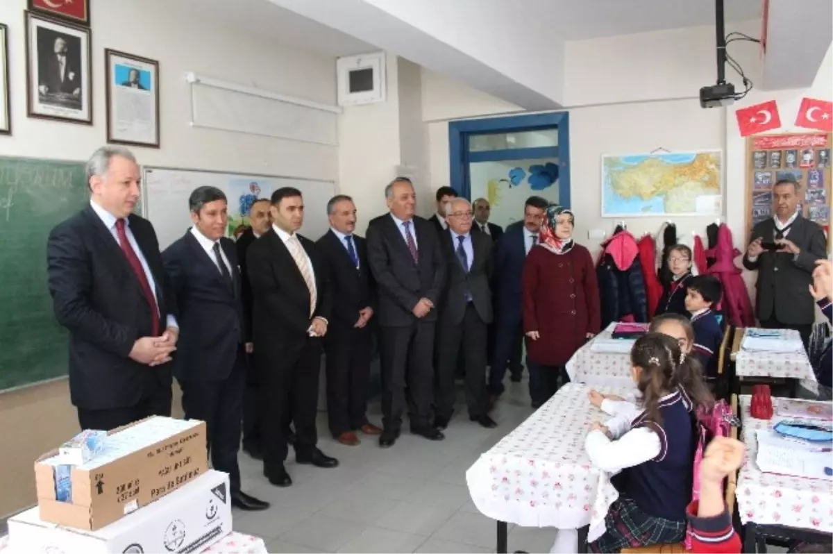 Okullarda Süt Dağıtımı Başladı