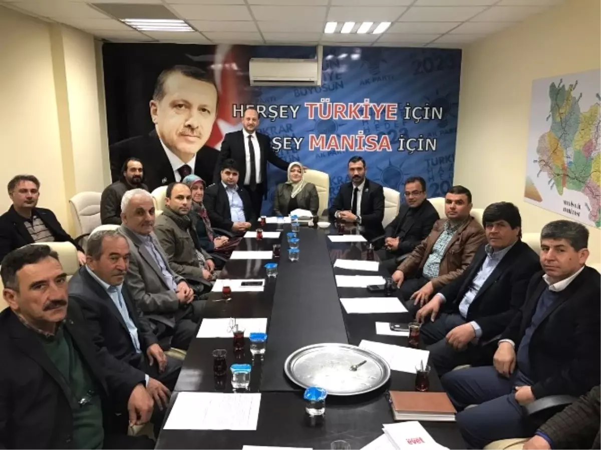 AK Parti Manisa Teşkilatı Referandum Çalışmalarına Hız Verdi