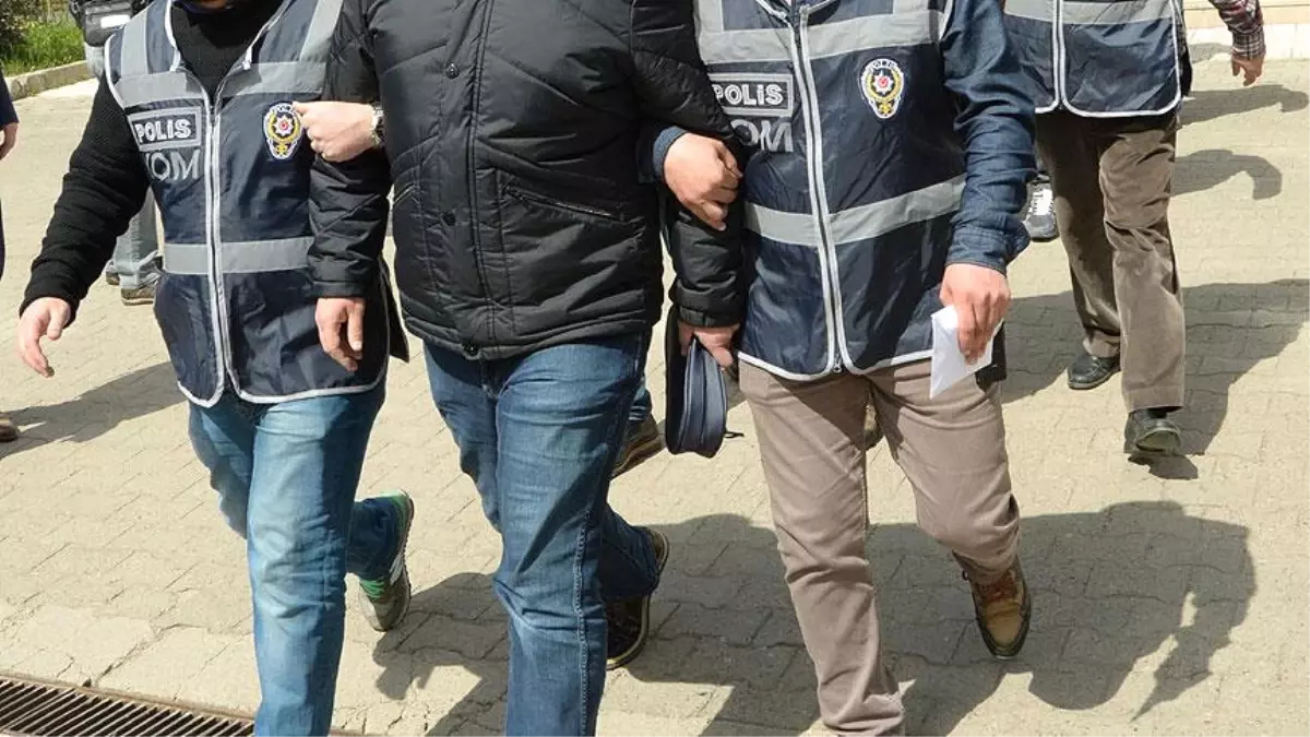 Ardahan Merkezli 22 İlde Fetö Operasyonu: 23 Gözaltı