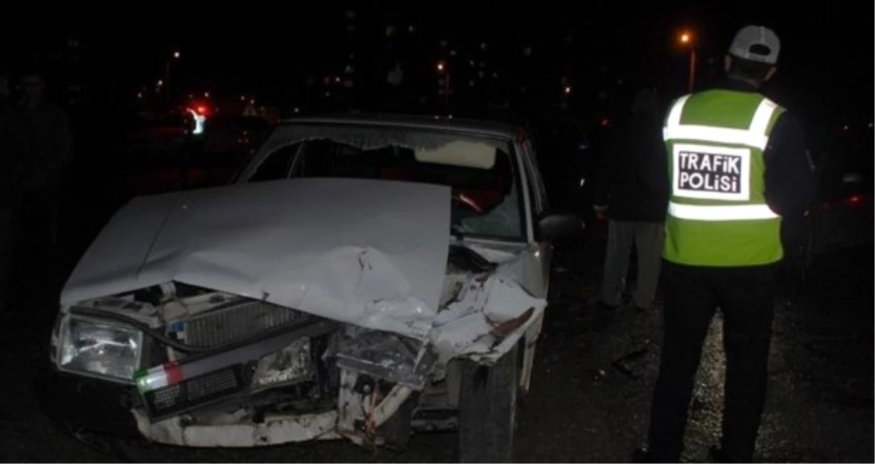 Artvin\'de Trafik Kazası: 1 Ölü, 5 Yaralı