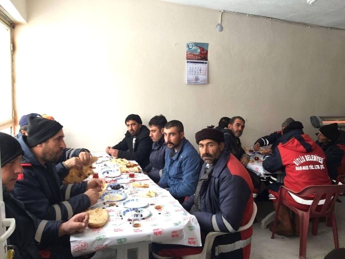 Başkan Yardımcısı Güzel, Personellerle Bir Araya Geldi