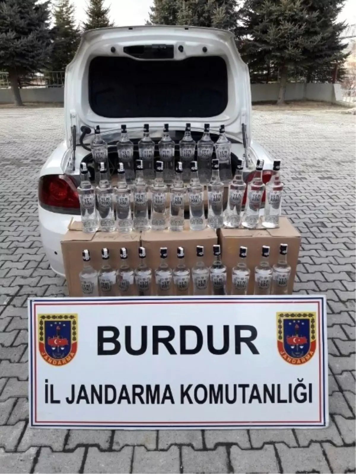 Burdur\'da Kaçak İçki Operasyonu