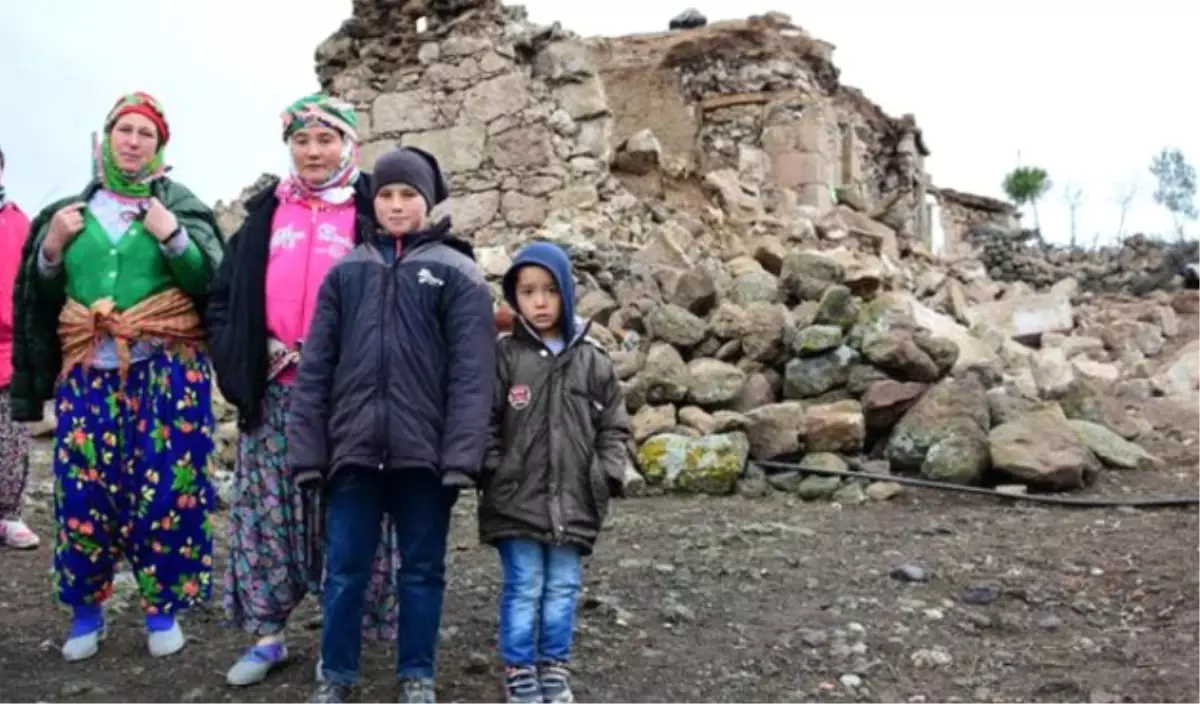 Çanakkale\'de Öncelik Deprem Bölgesinde Ki İşsizler