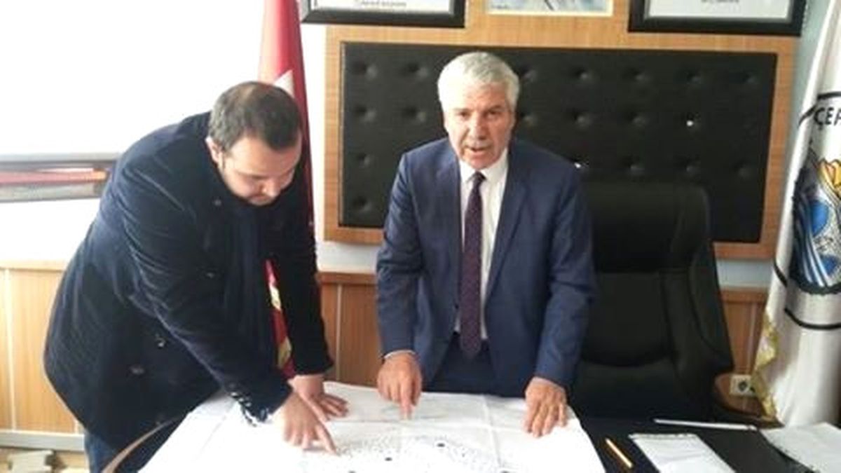 Çermik\'te Köy Minibüsleri İçin İlçe Garajı Yapılıyor