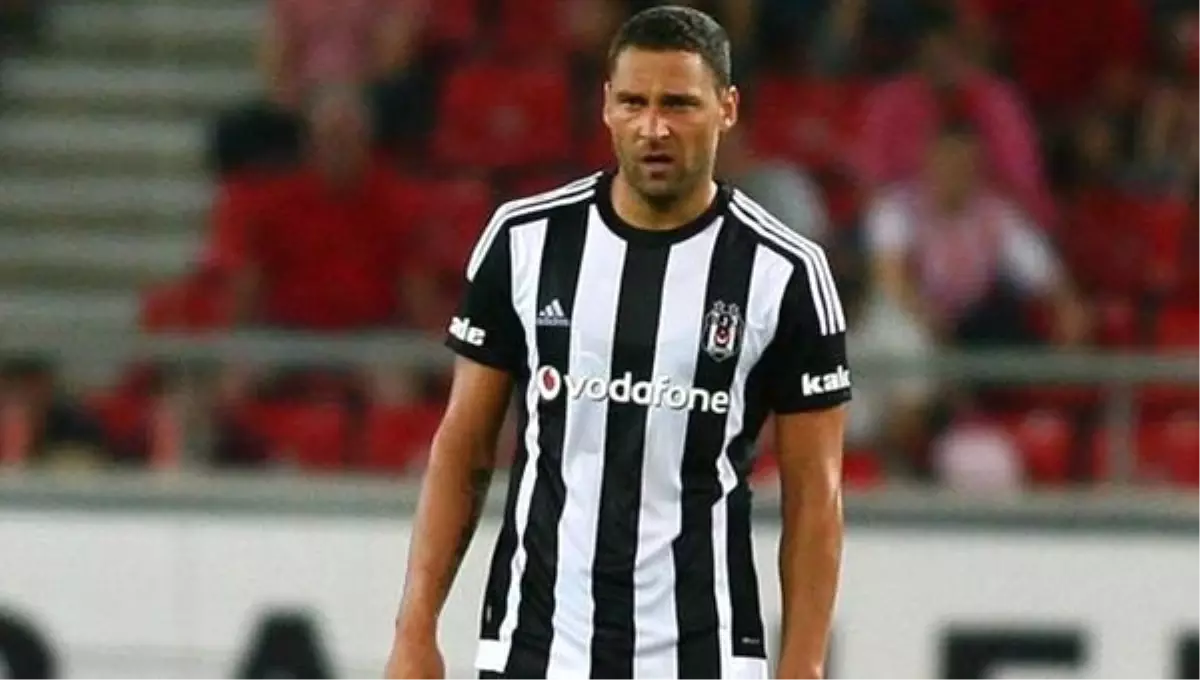 Dusko Tosic Tarihi Cezadan Kurtuldu