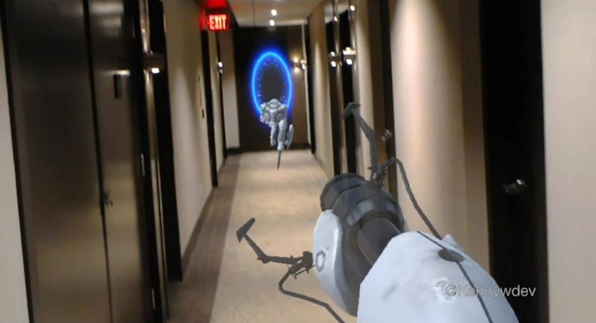 Hololens ile Portal Gerçek Oluyor!