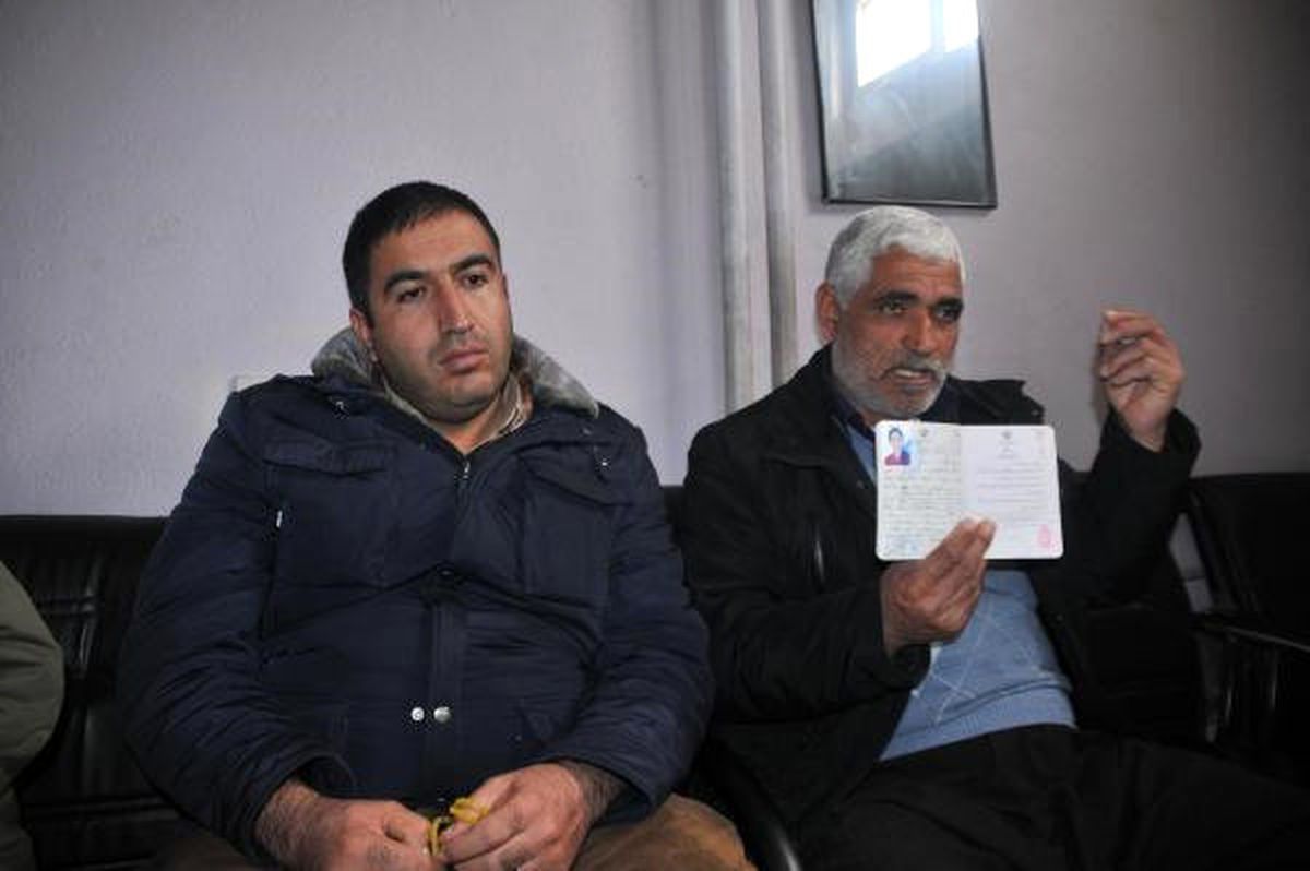 İranlı Sakanifer, 10 Gündür Çığ Altında