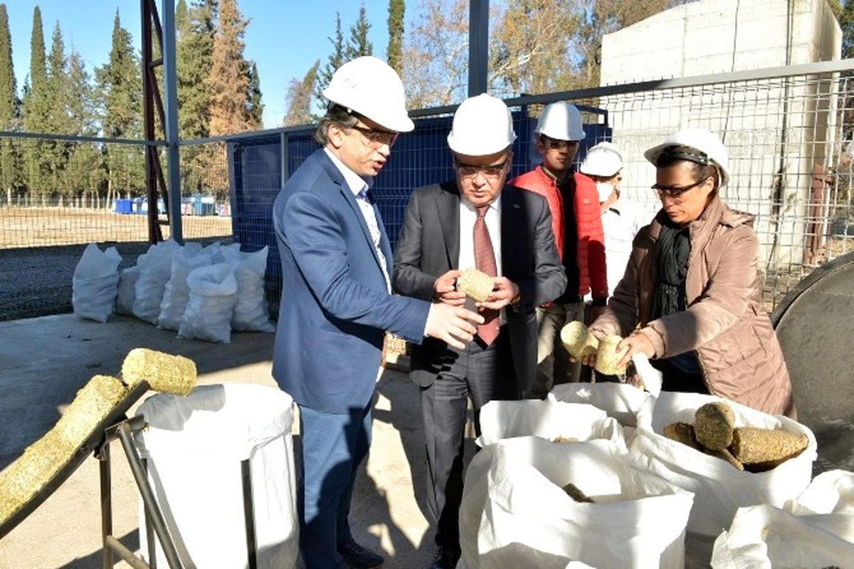 Konyaaltı Belediyesi\'nden Evlere Doğal Yakıt