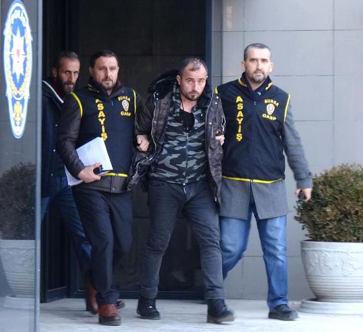 Oyuncak Silahlı PTT Soyguncusuna 5 Yıl Hapis