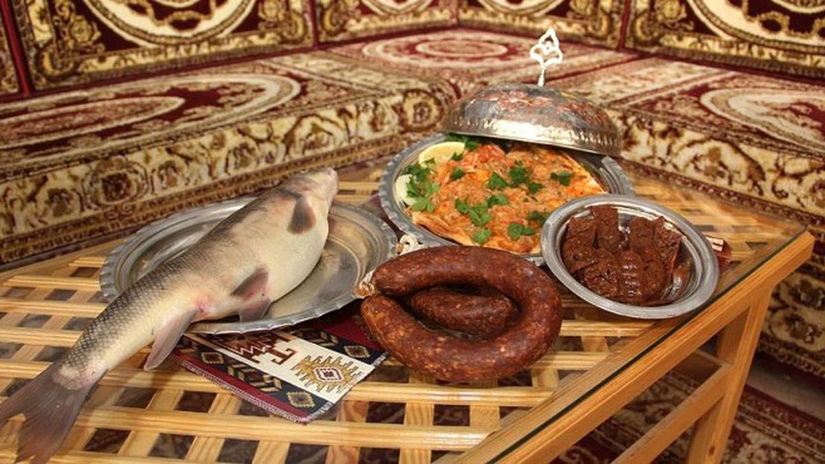 Sazan Balığından Sucuk Yaptı
