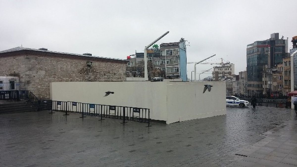 Taksim\'de Cami İnşası Çalışmaları Başladı