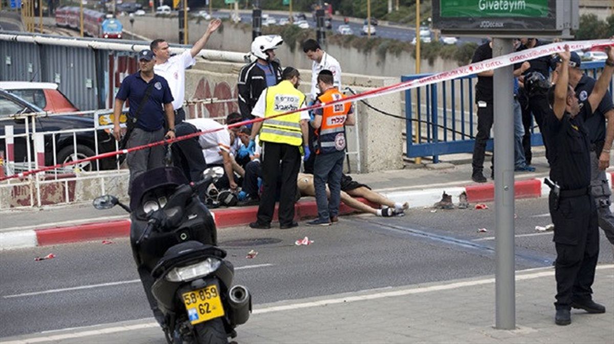 Tel Aviv\'de Saldırı 5 Yaralı