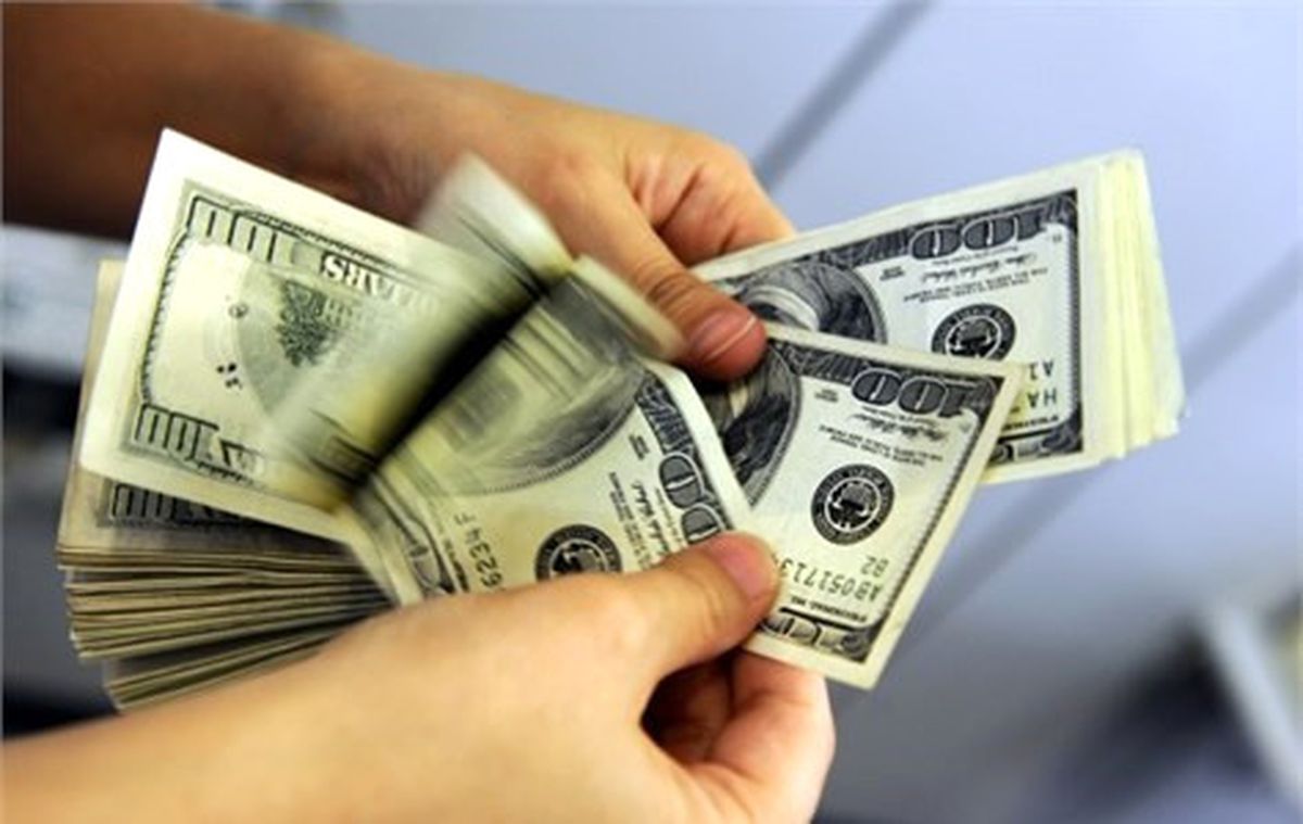 Tim Eğilim Anketi\'nde Yıl Sonu Dolar Kuru Beklentisi 3.83
