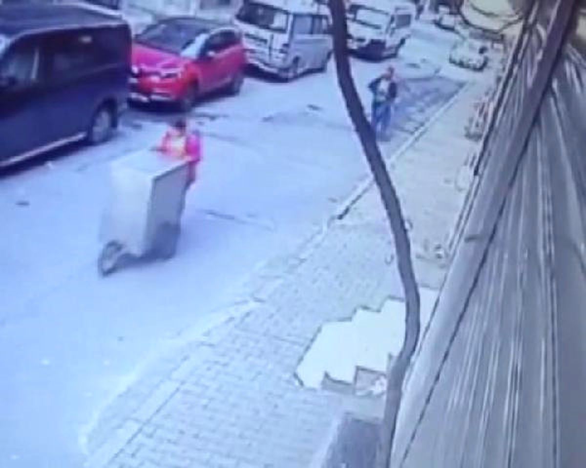 17 Yaşındaki Cansu\'nun Öldürülme Anı Kamerada