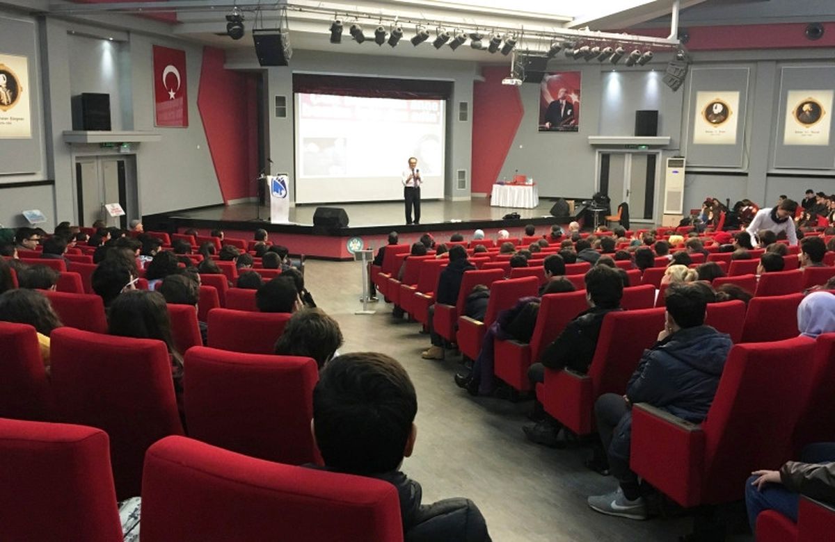 Afyonkarahisar\'da "Sigara ve Madde Bağımlığı" Semineri