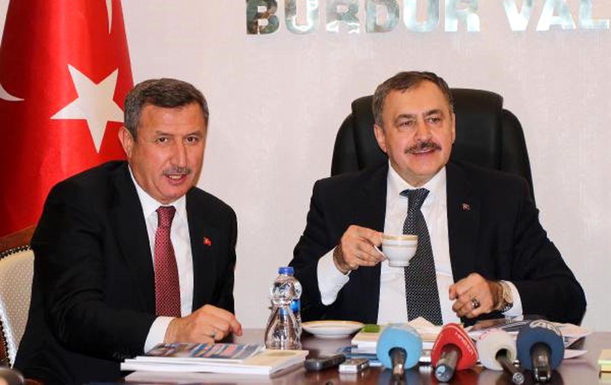 Bakan Eroğlu\'ndan Referandum Çağrısı (2)