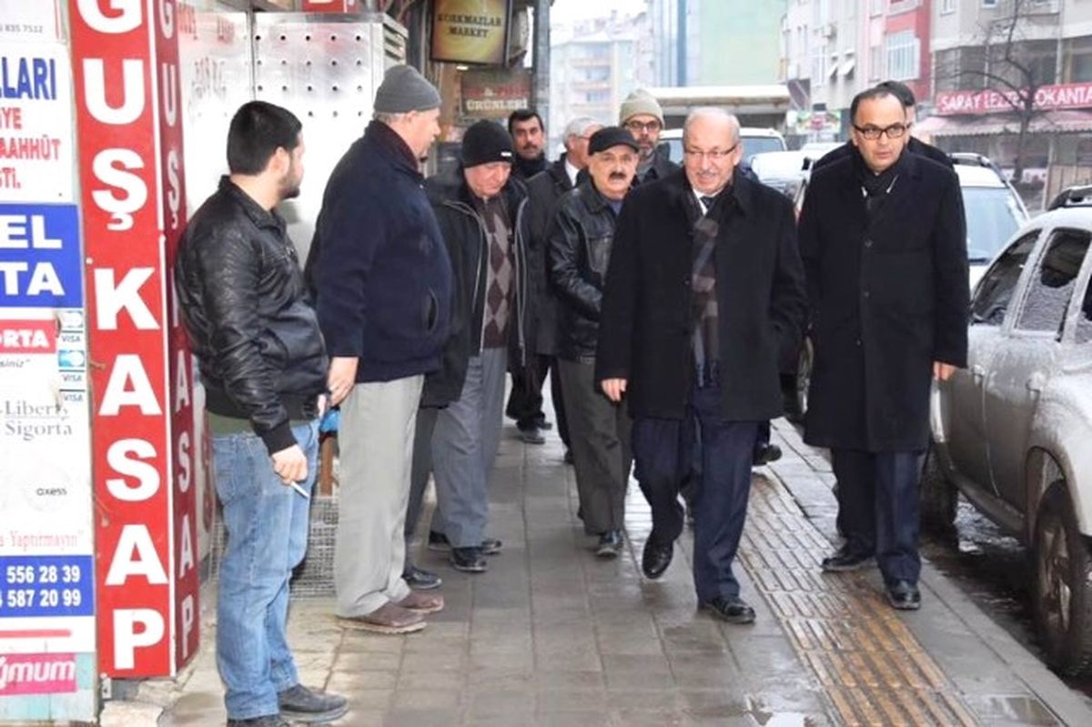 Başkan Albayrak Saray\'da Ziyaretlerde Bulundu