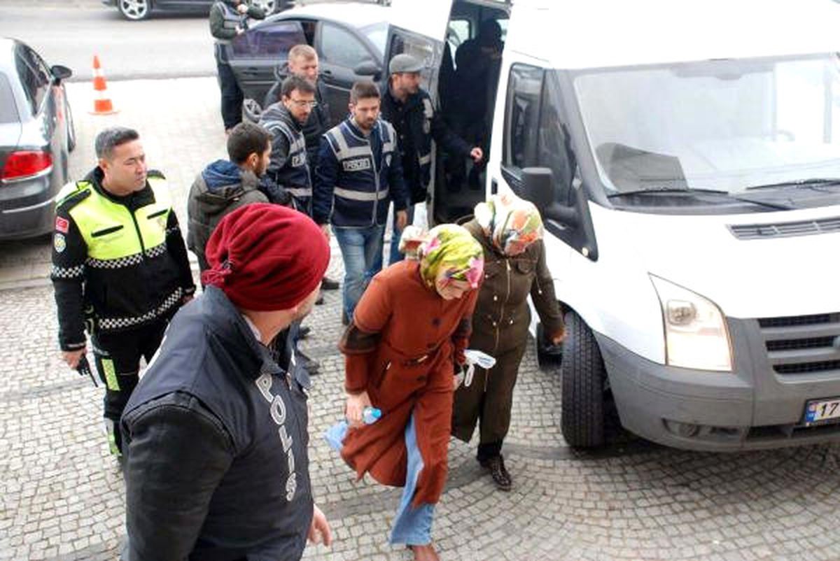 Biga\'da Fetö Operasyonuna 4 Tutuklama