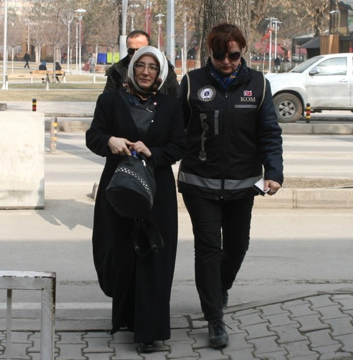 Bolu\'da Fetö\'nün \'Derneklerden Sorumlu Ablası\' Tutuklandı