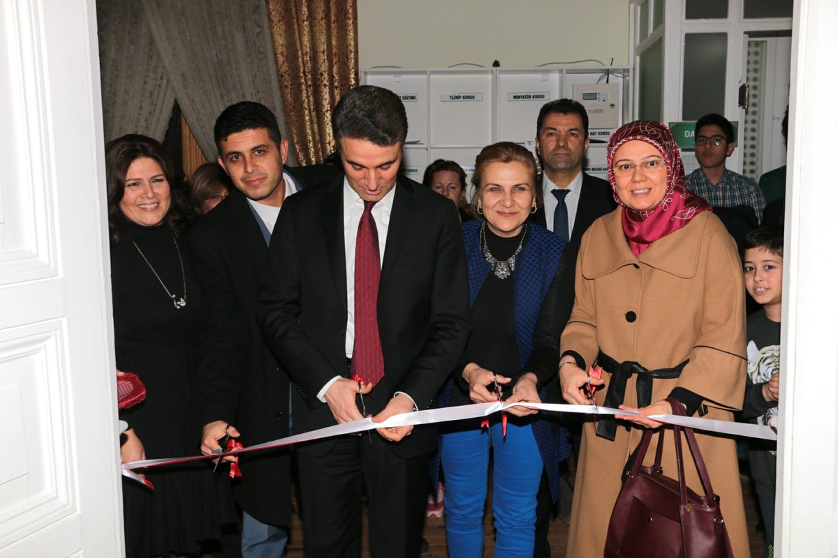 Bolu\'da Tezhip ve Minyatür Sergisi Açıldı