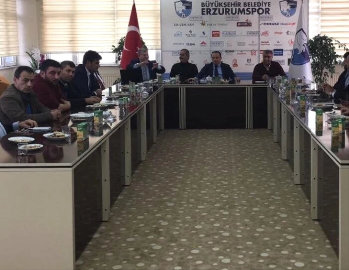 Büyükşehir Belediye Erzurumspor\'da Yeni Görev Dağılımı Yapıldı