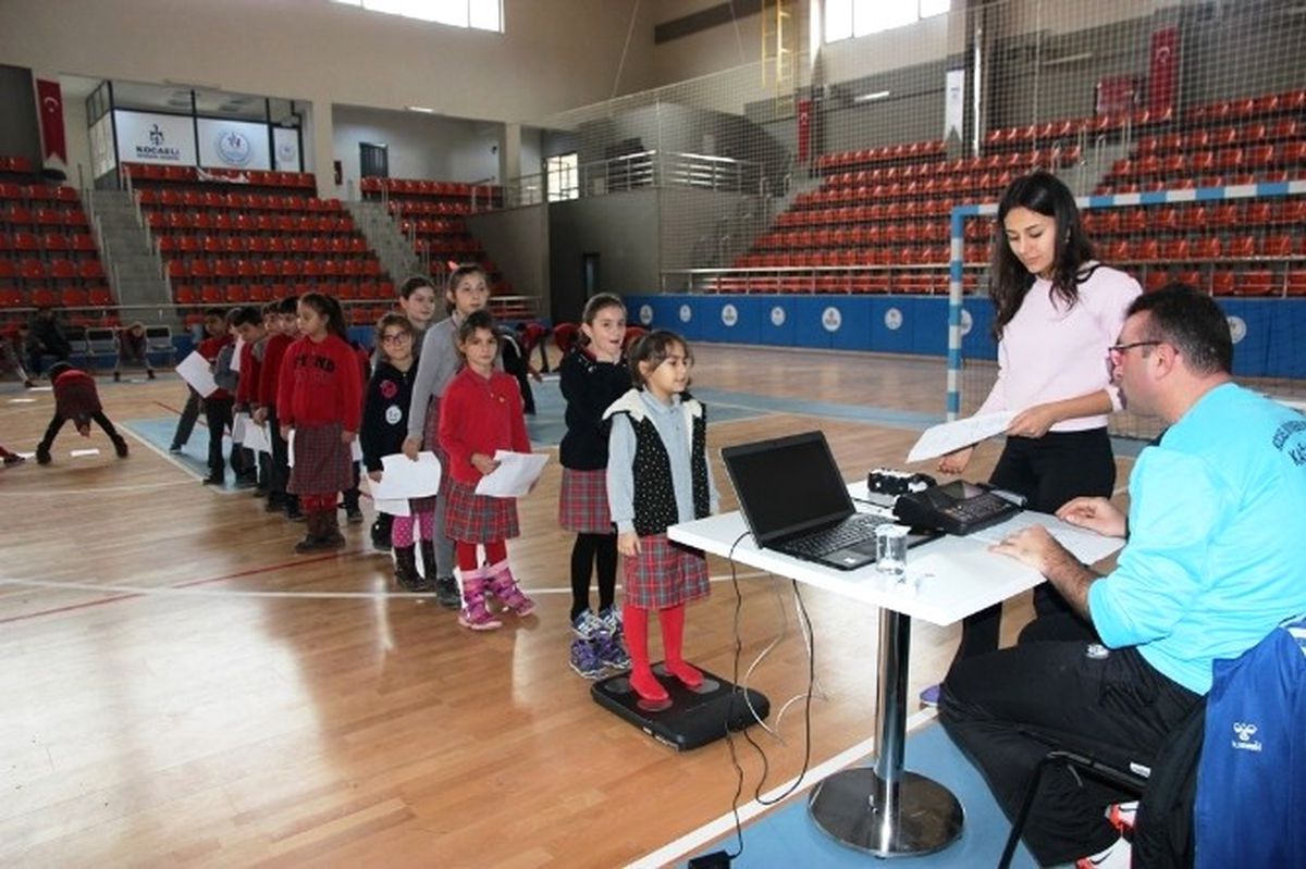 Büyükşehir\'den Geleceğin Sporcularına Önemli Katkı