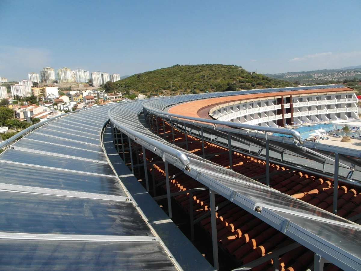 Çatı Tipi Güneş Panelleri İçin İmar Yasaları Acilen Değişmeli