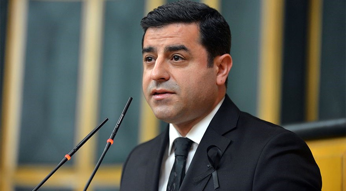 Demirtaş\'a "Cumhurbaşkanına Hakaret"Ten İddianame