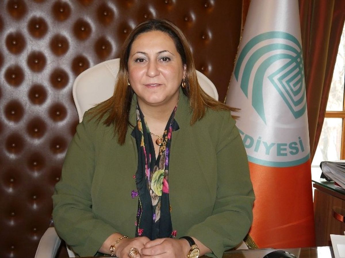 Gegeoğlu\'ndan Kadınlara \'Dünya Kadınlar Günü\' Hediyesi