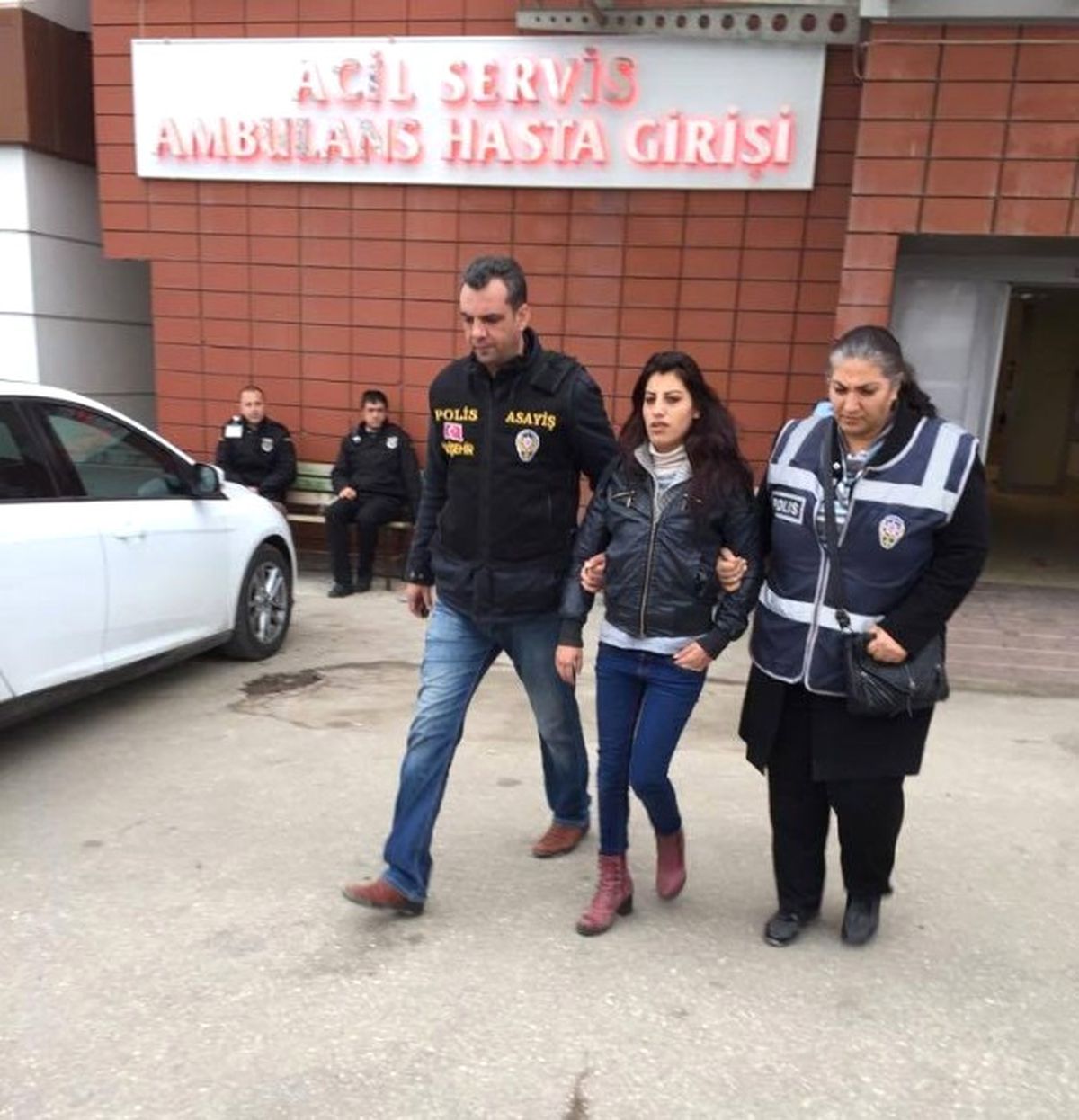 Genç Kızı Darp Eden 4 Şüpheli Gözaltında