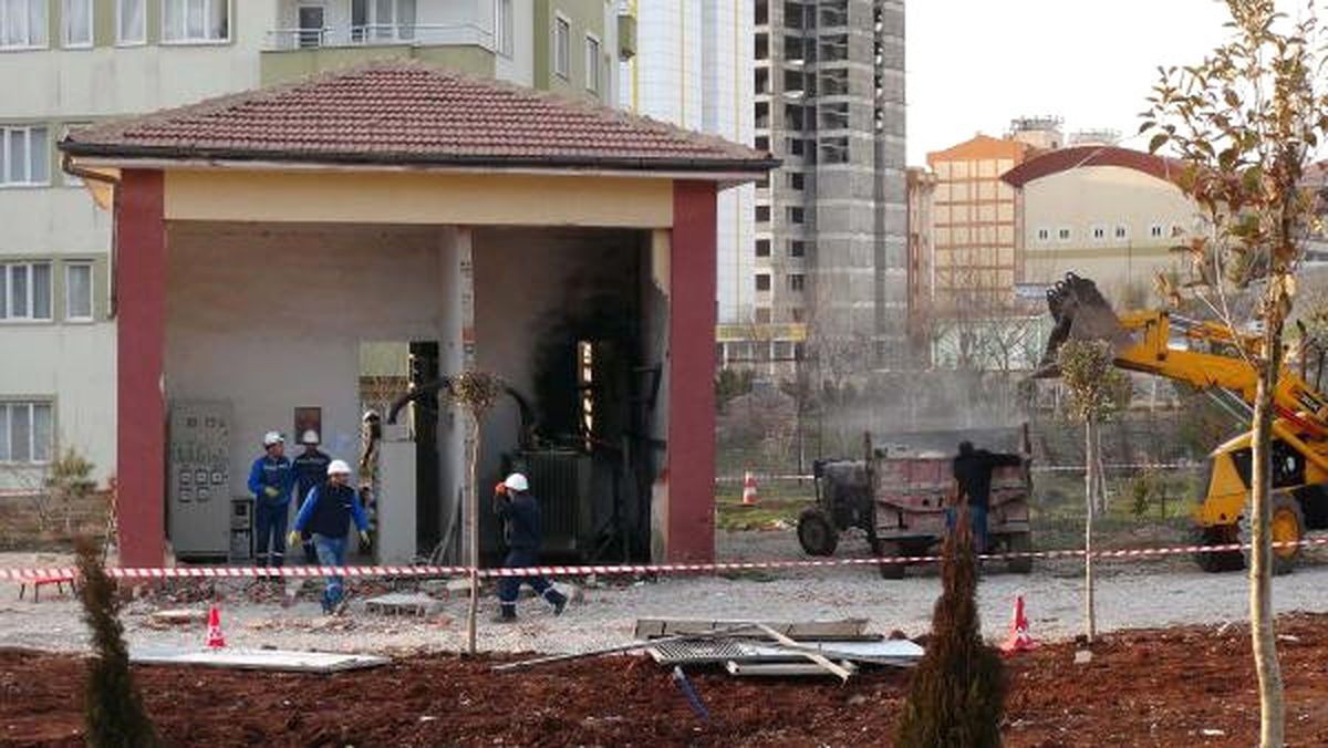 Kilis\'te, Trafo Patlaması Korkuttu