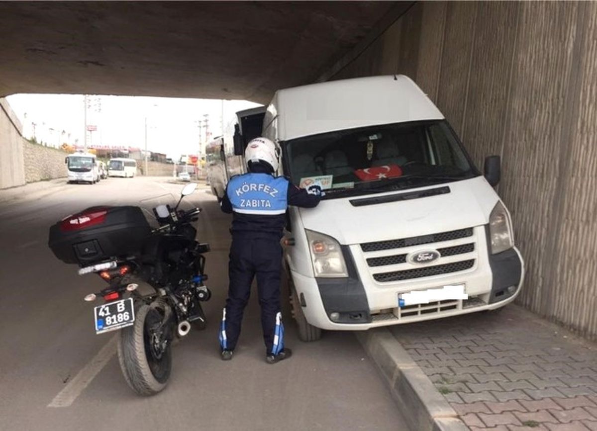 Körfez Motorize Zabıta Ekipleri Göz Açtırmıyor