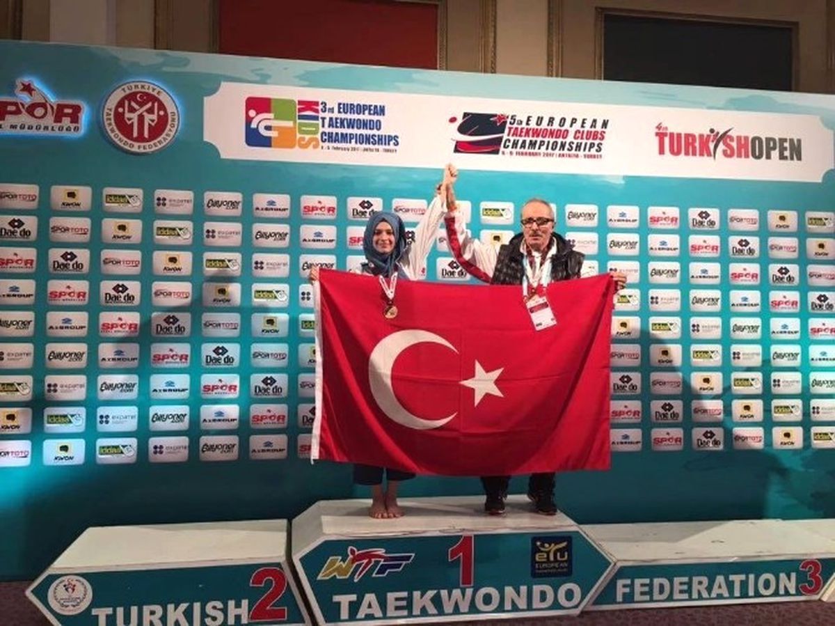 Körfezli Tekvandocular Altın Madalyayla Döndü