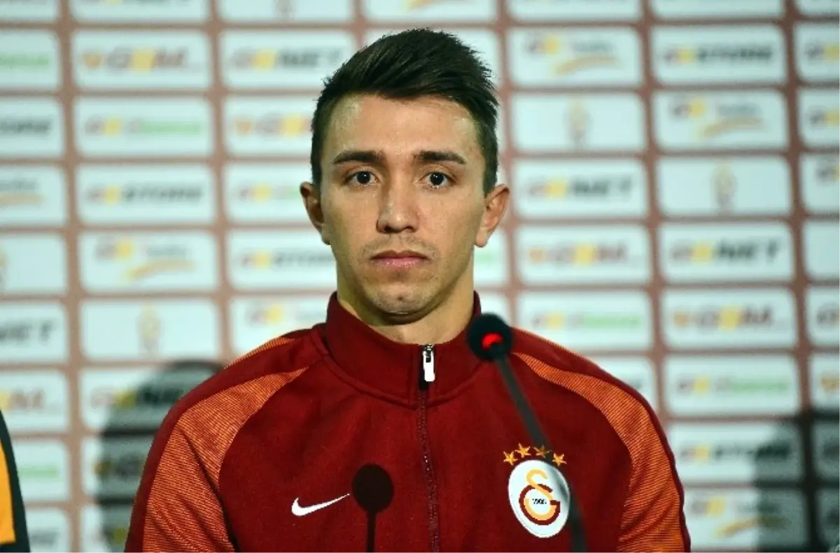 Muslera: Galatasaray\'dan Sözleşme Uzatma Teklifi Gelirse Kabul Ederim