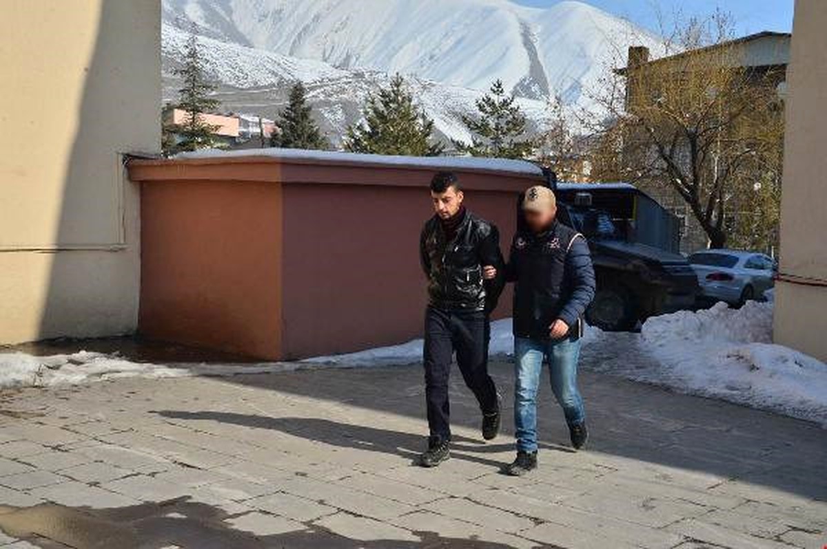 Nişanlısıyla Alışveriş Yapan Polisi Şehit Eden Terörist Tutuklandı