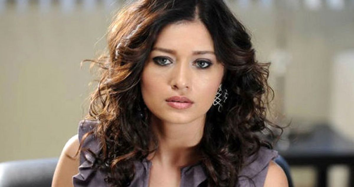 Oyuncu Yeşilçay\'ın "Hakaret" Davası Düştü