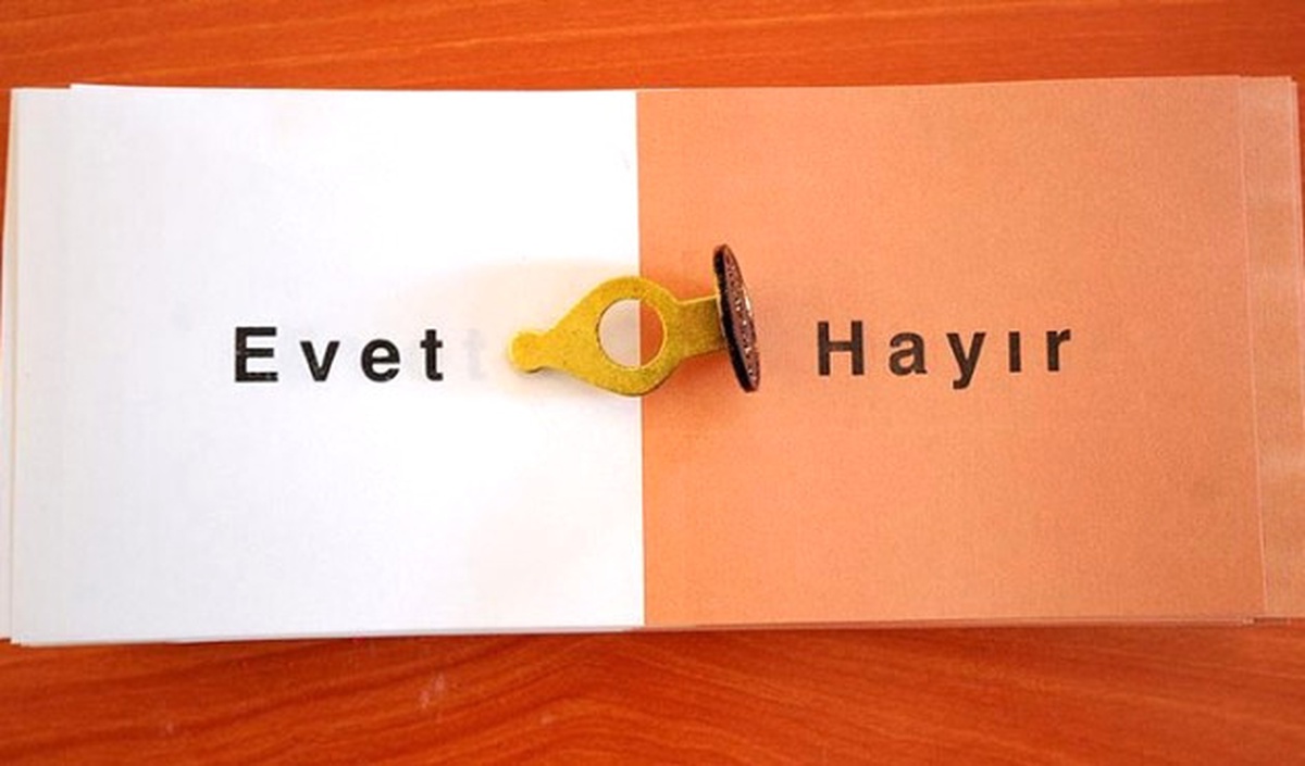 Türkiye 7\'nci Halk Oylamasına Gidiyor
