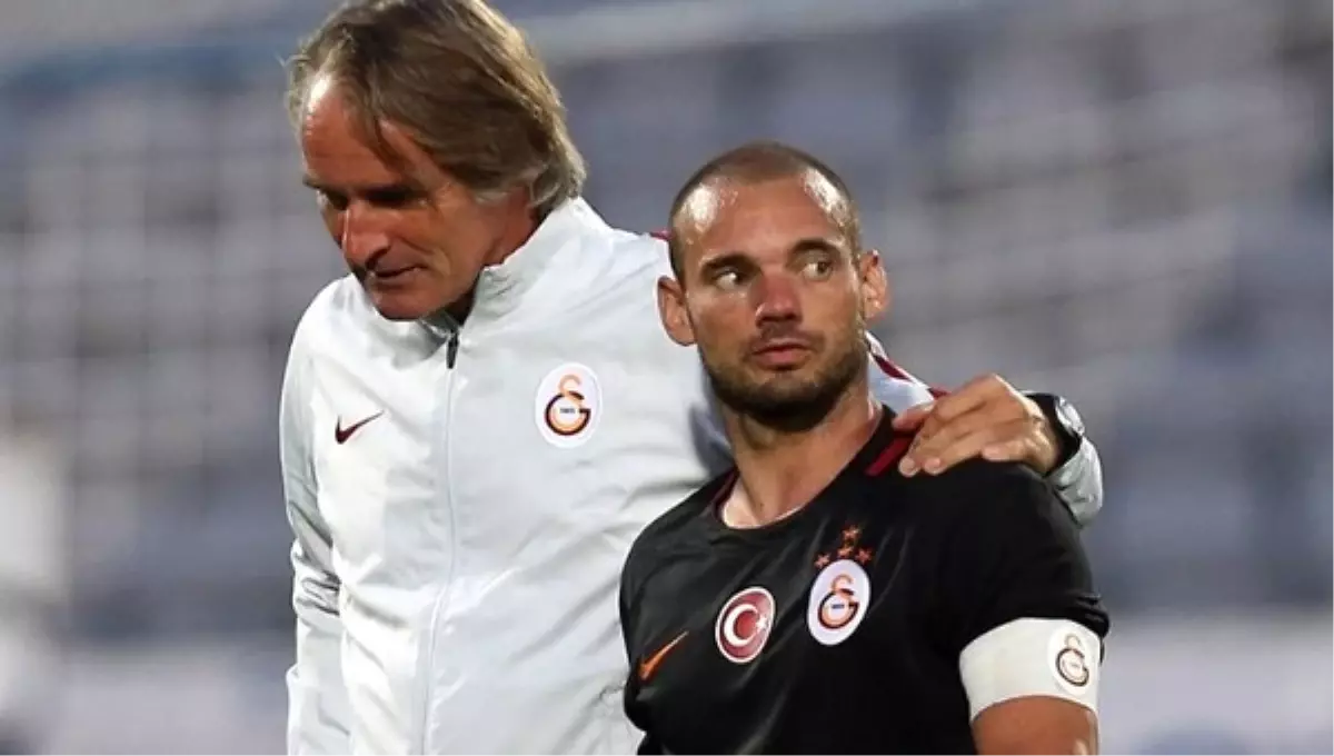 Wesley Sneijder\'e Flaş Riekerink Uyarısı