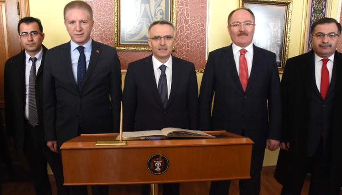 Bakan Ağbal: İcracı Hükümetlere İhtiyacımız Var (2)