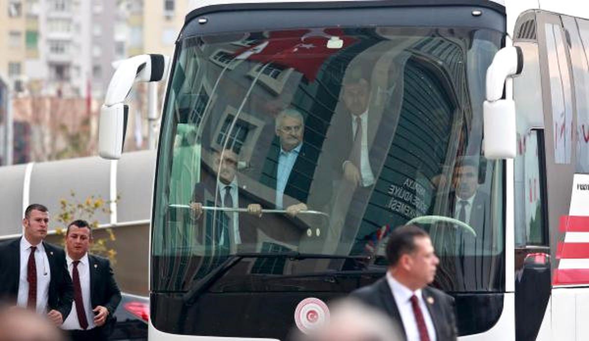 Başbakan Yıldırım: Millet İçin \'Evet\' Diyeceğiz (4)