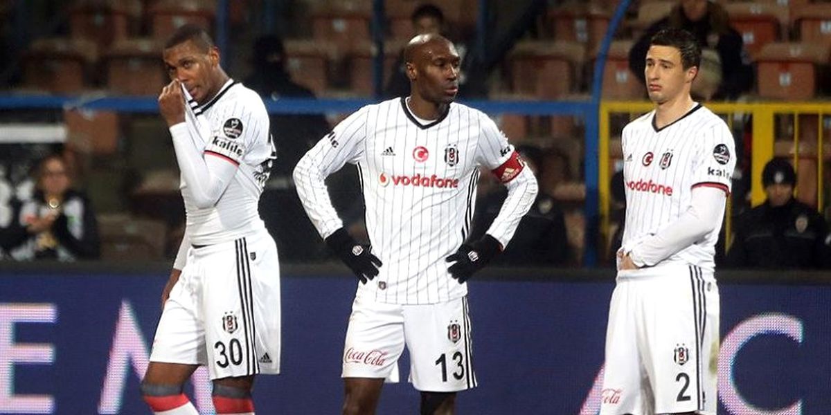 Beşiktaş\'ın Deplasman Kayıpları Artıyor